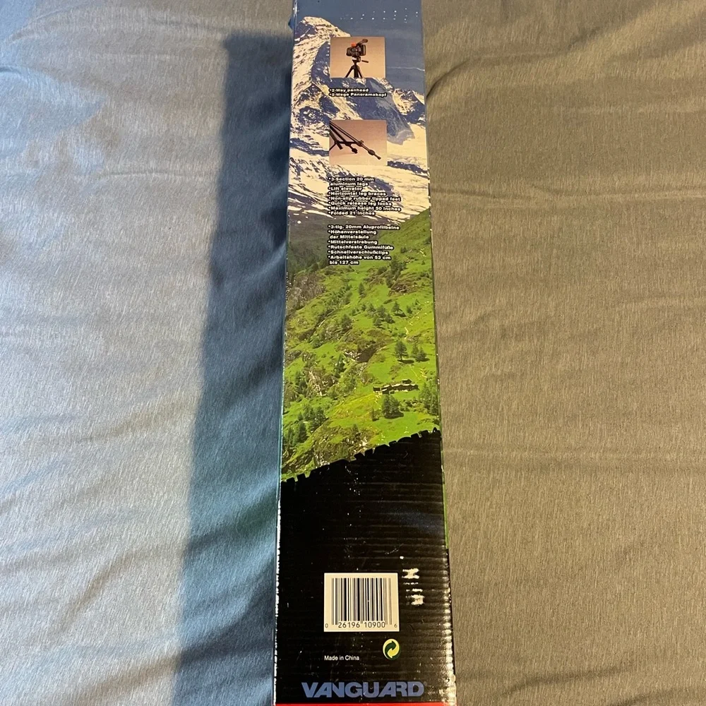 Vanguard Camera Tripod